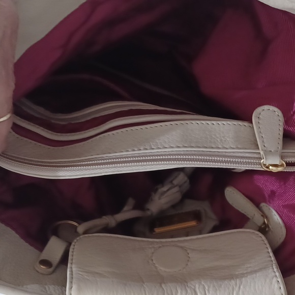 VINTAGE ISABELLA FIORE GENUINE LEATHER SLOUCHY HOBO BAG - Picture 13 of 17